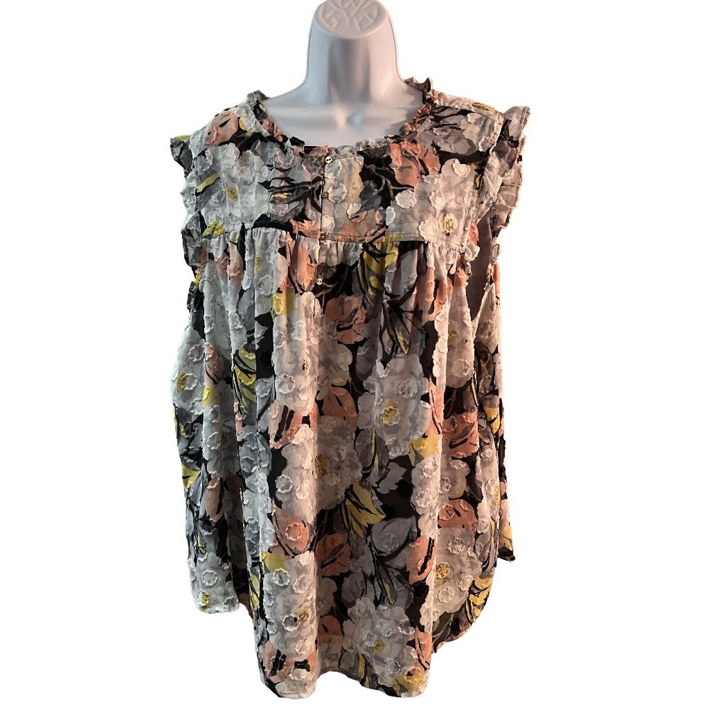 LOFT Plus Size Blouse Size 24, sleeveless with textured floral pattern EUC